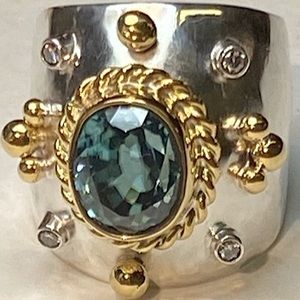 Meet your Posher, Joan